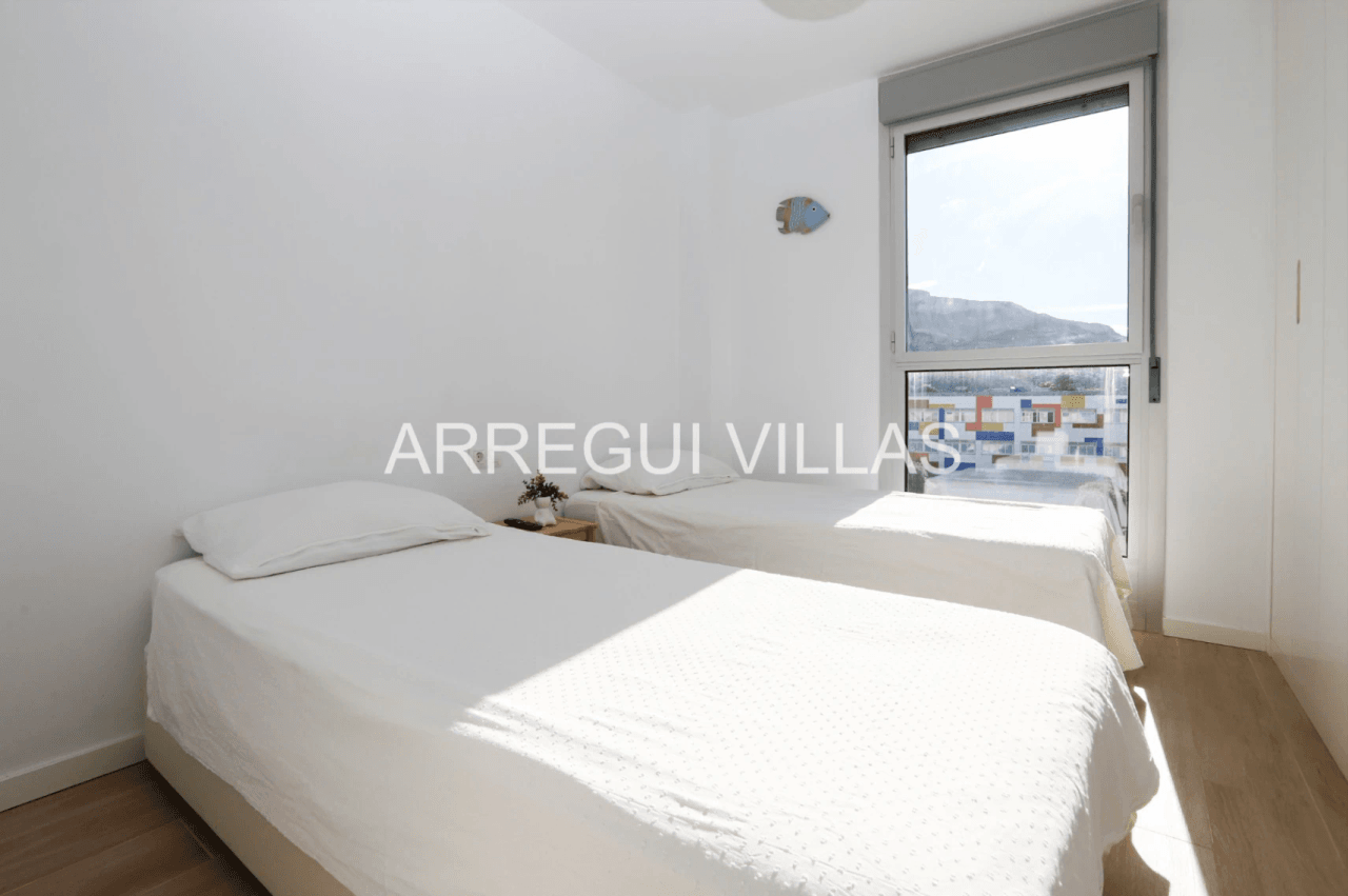 Estupendo ático en venta en Marina Real II - Dénia