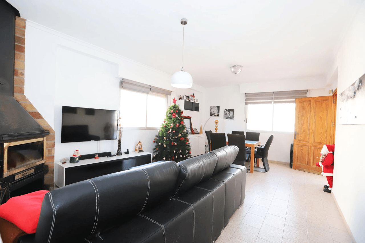 Chalet en venta en la playa de Oliva