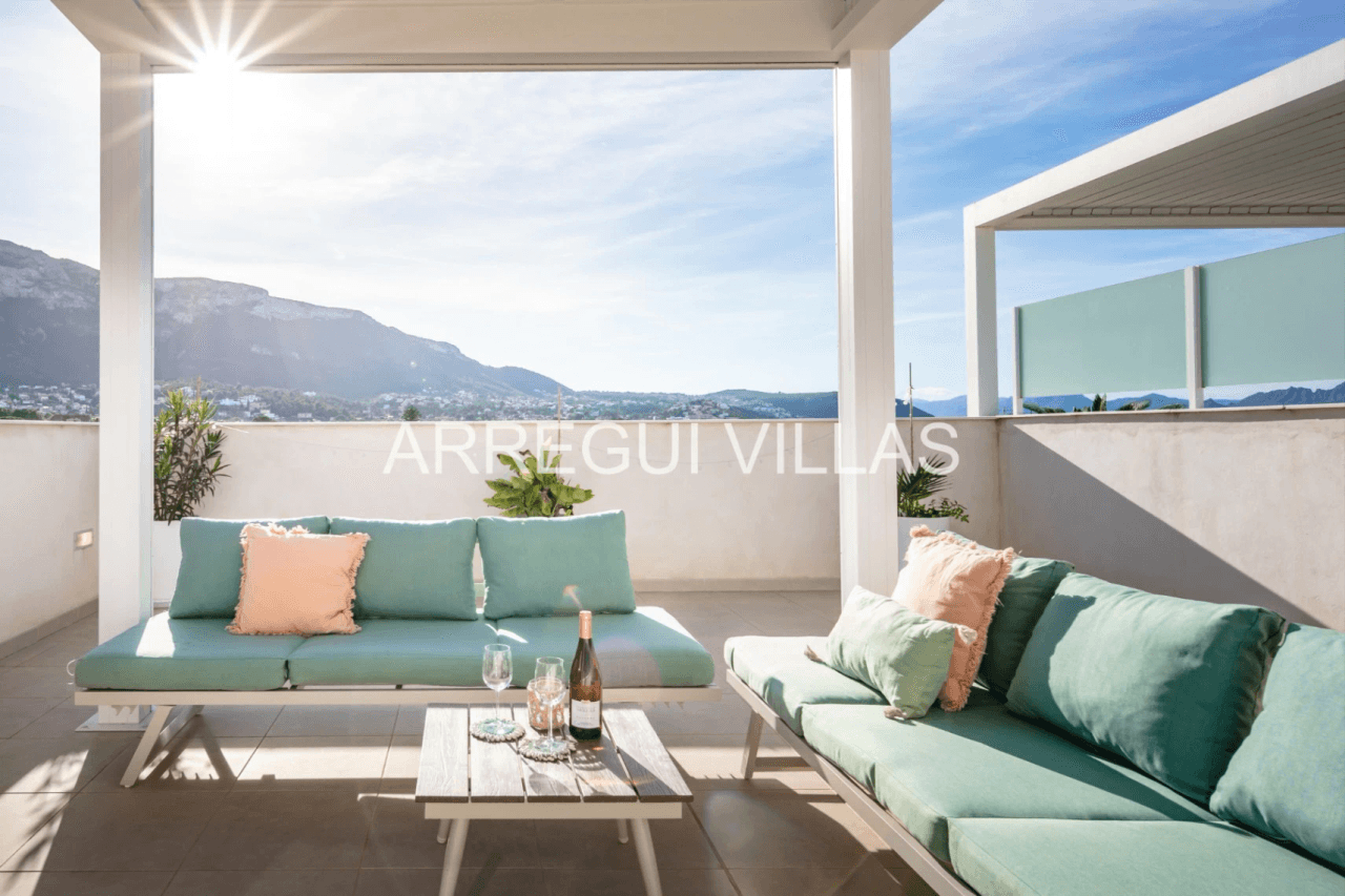 Estupendo ático en venta en Marina Real II - Dénia