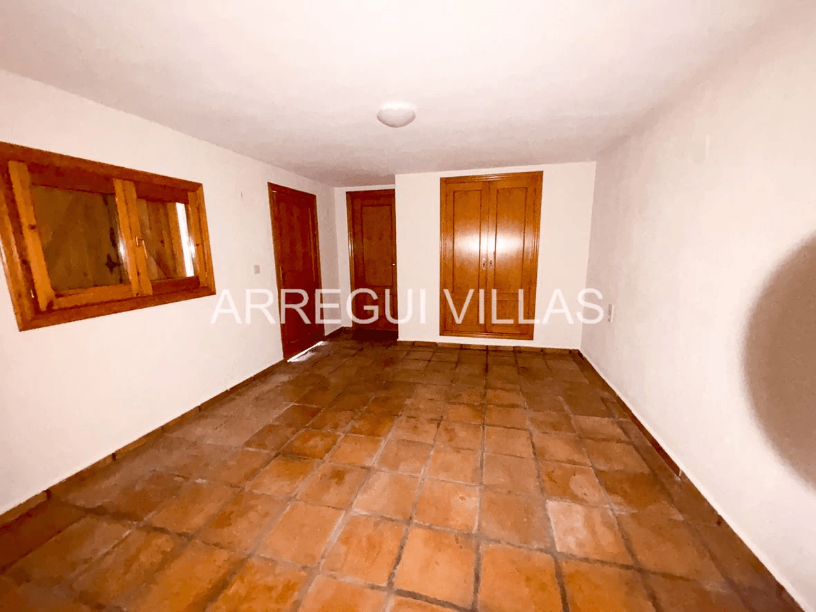 Impresionante villa con vistas en Dénia