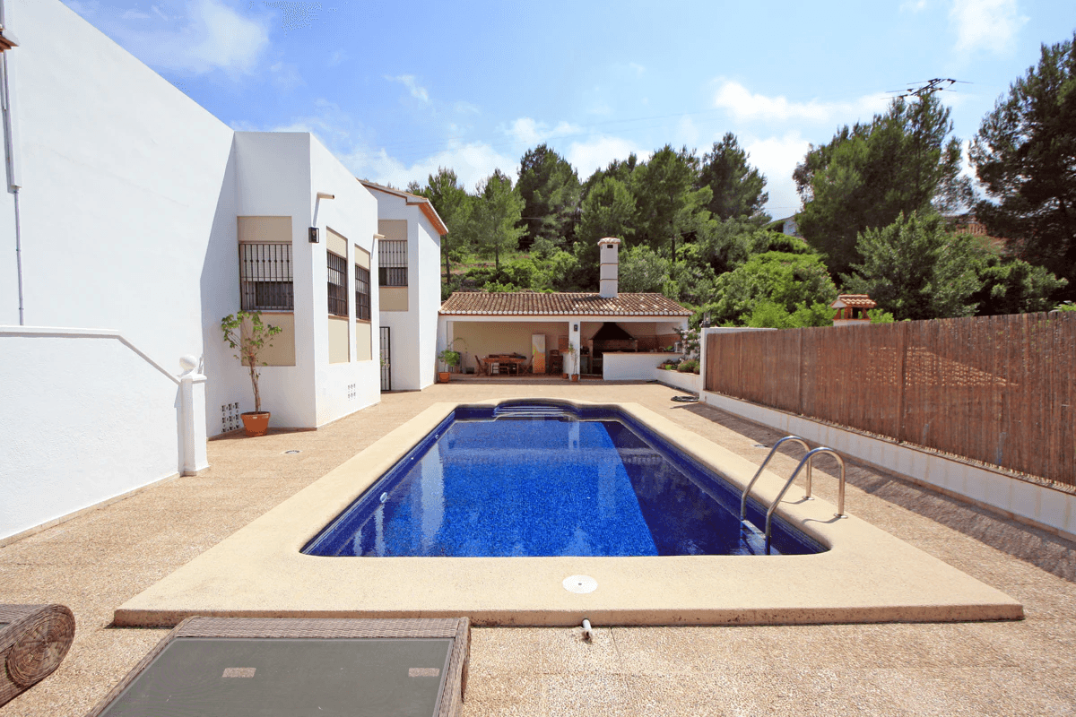 Magnífica villa a la venta en Las Rotas, Dénia