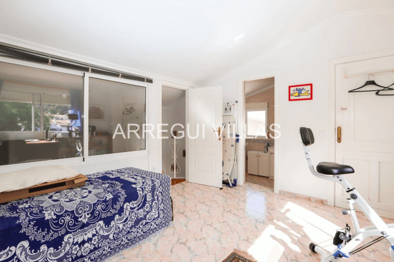 Chalet pareado en venta en Dénia - El Cortijo