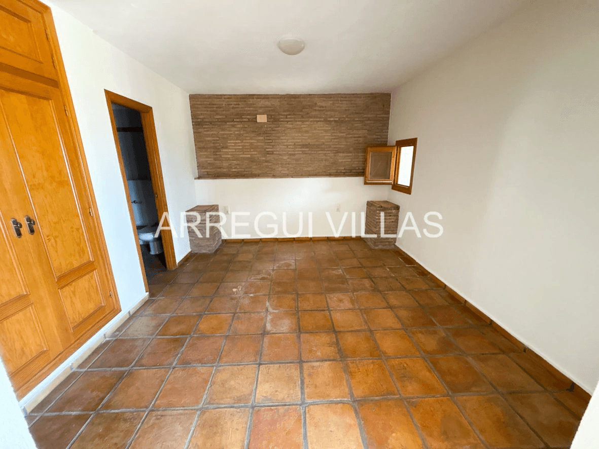 Impresionante villa con vistas en Dénia