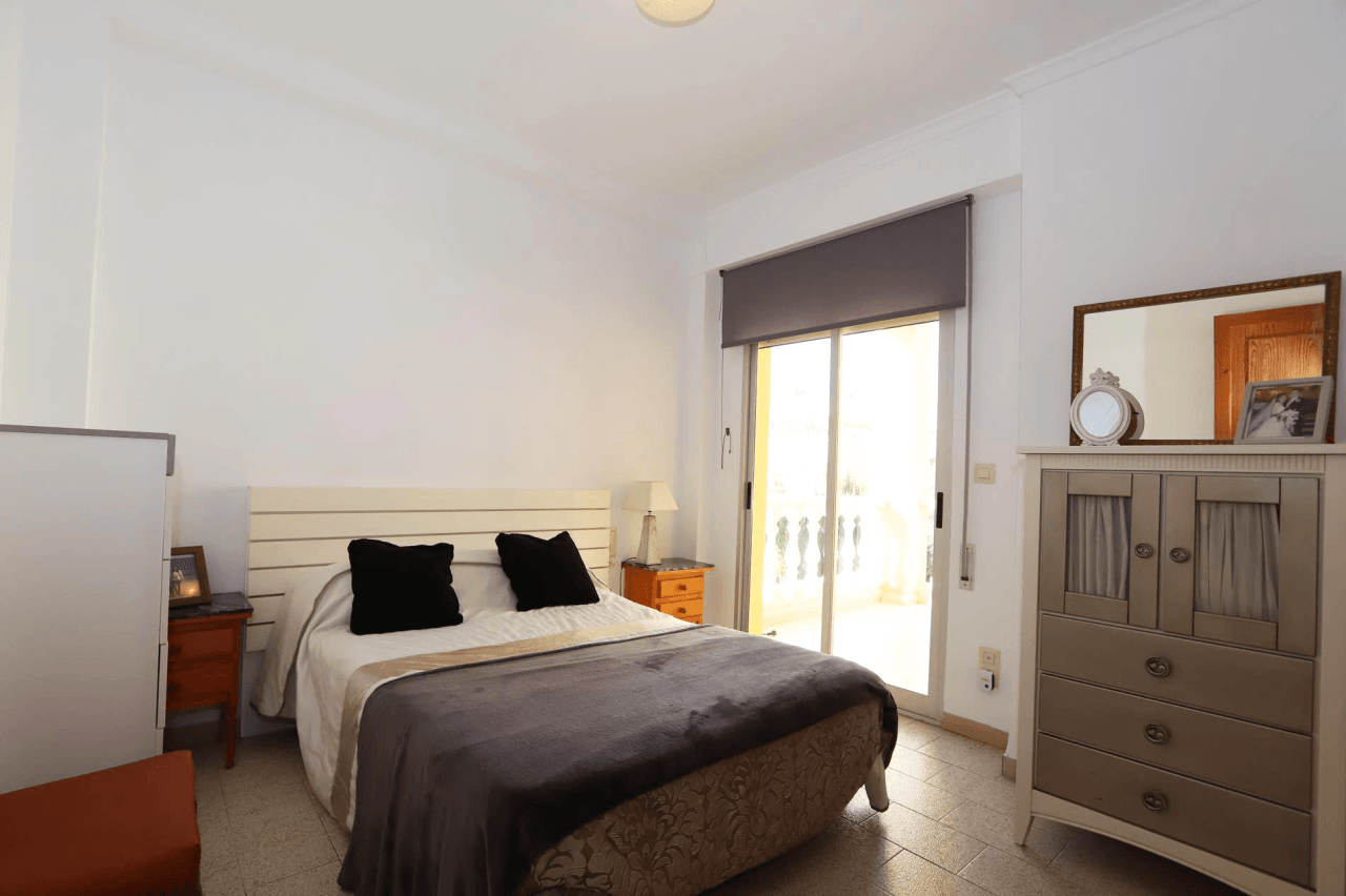 Chalet en venta en la playa de Oliva