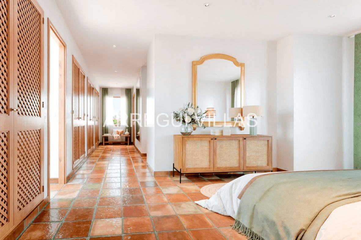Impresionante villa con vistas en Dénia