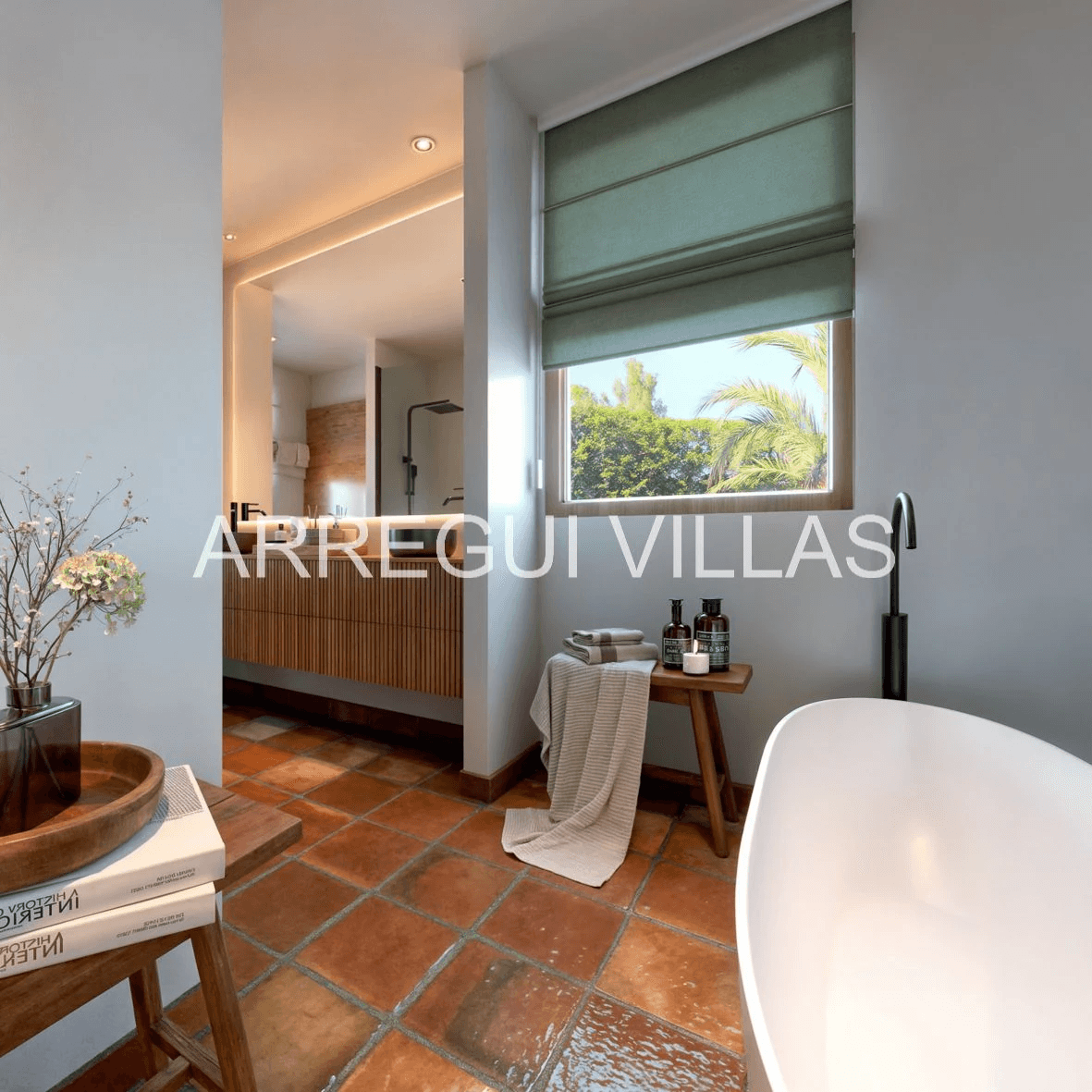 Impresionante villa con vistas en Dénia