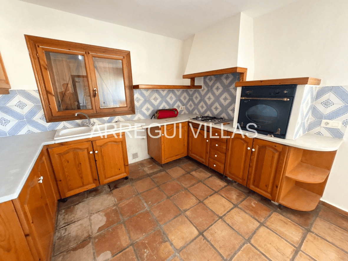 Impresionante villa con vistas en Dénia