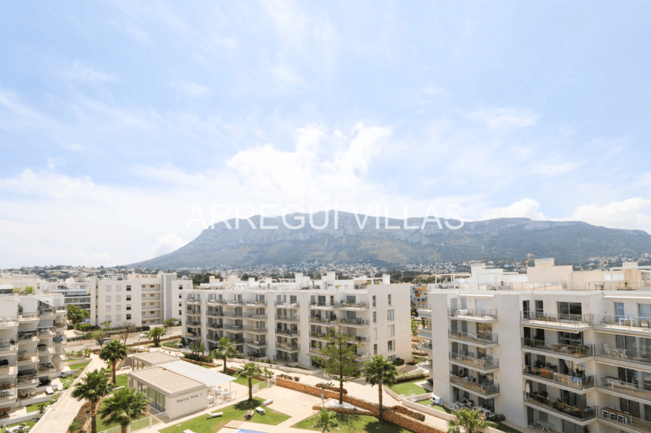 Magnífico ático con vistas al Montgó en Dénia - Club Náutico