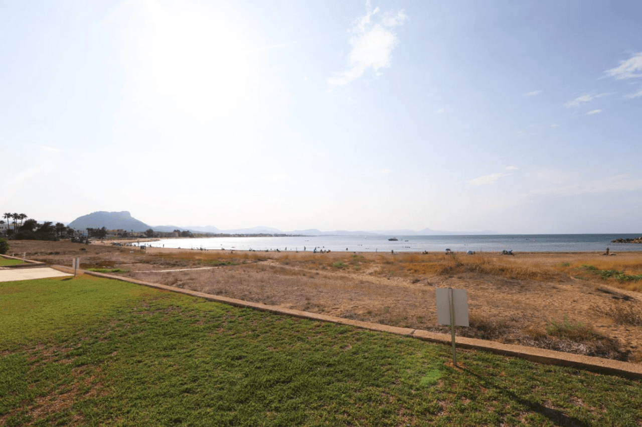 Apartamento de 2 dormitorios en Las Marinas - Primera línea de playa
