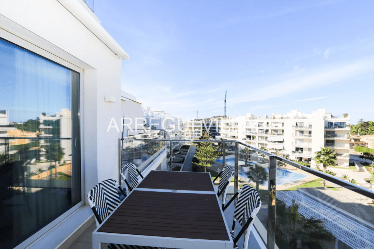 Estupendo ático en venta en Marina Real II - Dénia