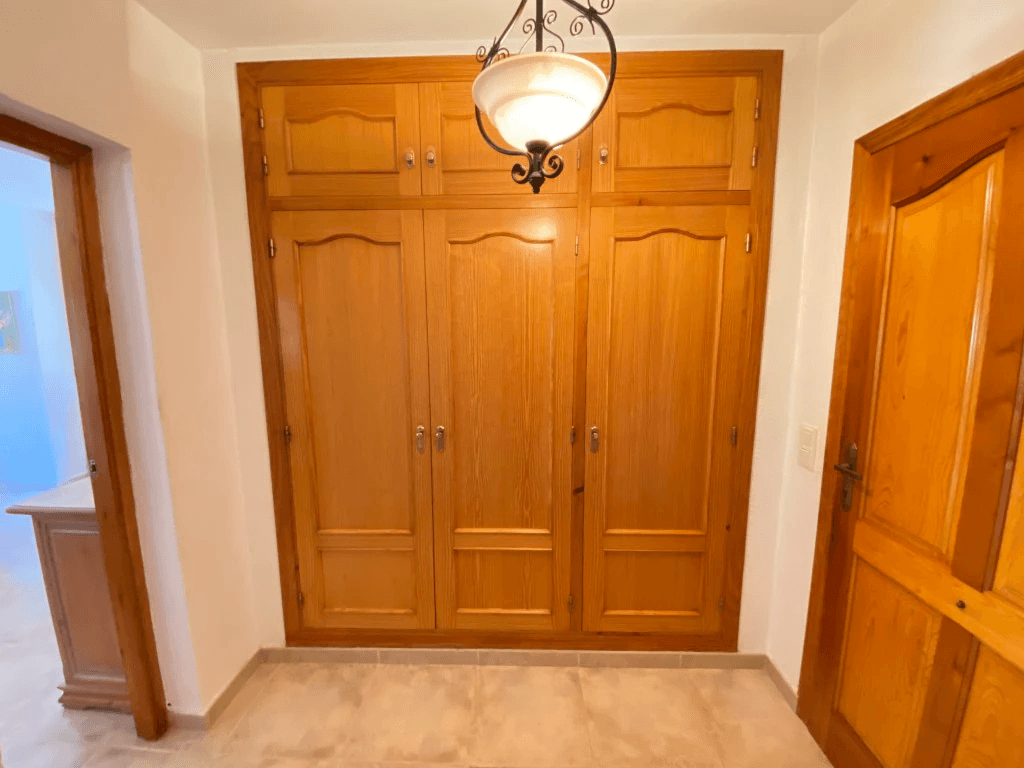 Se vende bonito chalet en el Montgo