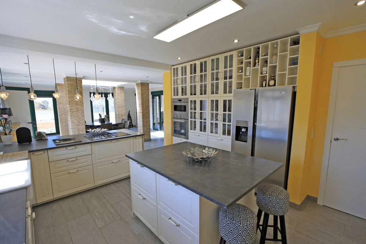 Gran villa en venta cerca de La Sella
