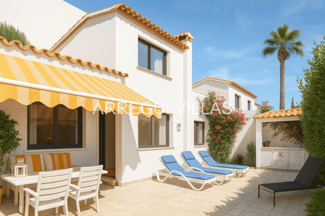 Chalet pareado en venta en Dénia - El Cortijo