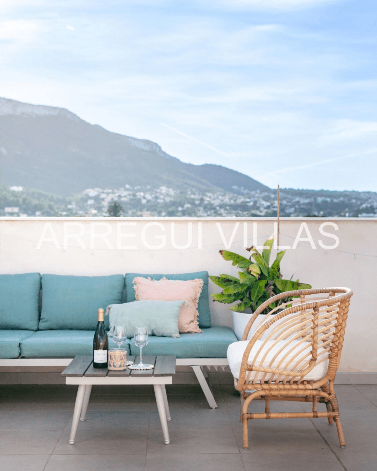 Estupendo ático en venta en Marina Real II - Dénia