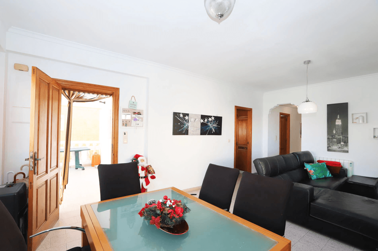 Chalet en venta en la playa de Oliva