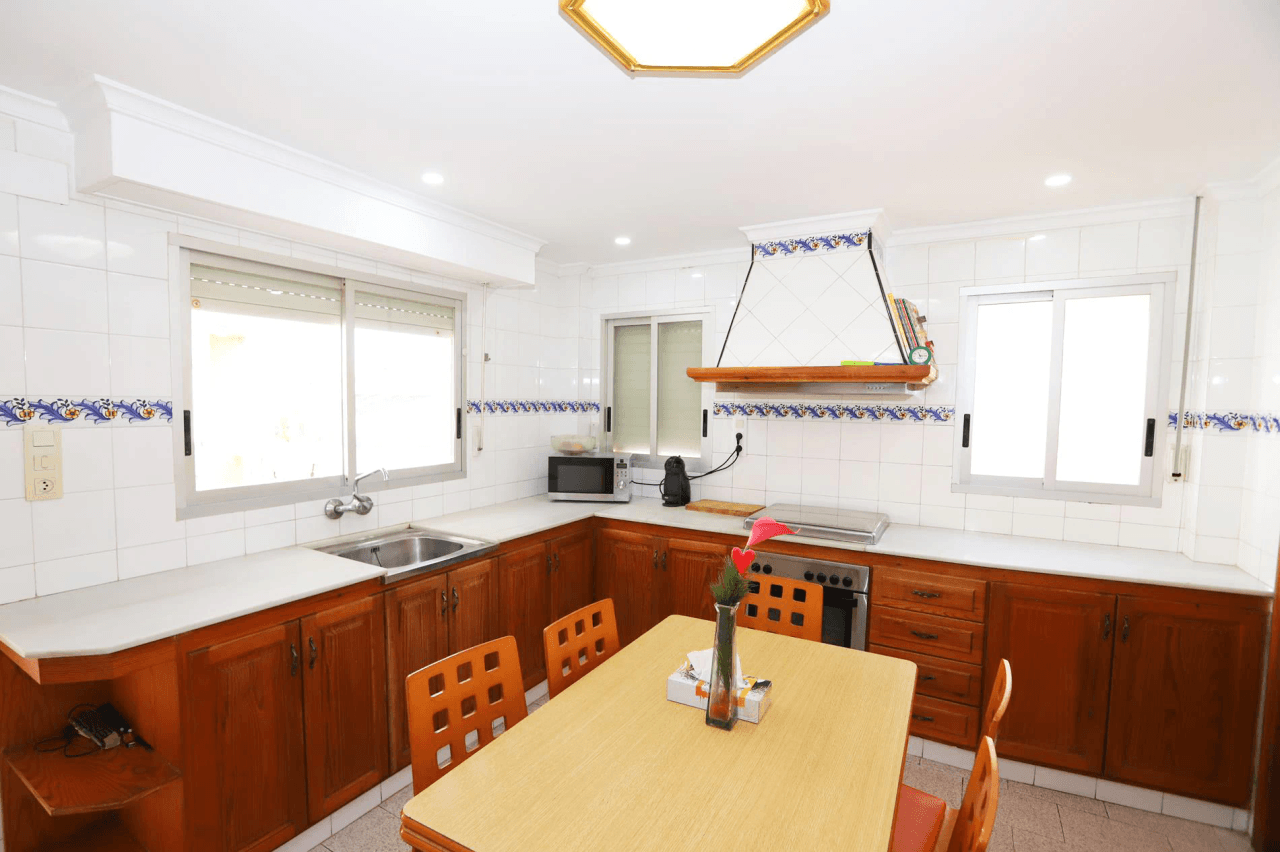 Chalet en venta en la playa de Oliva