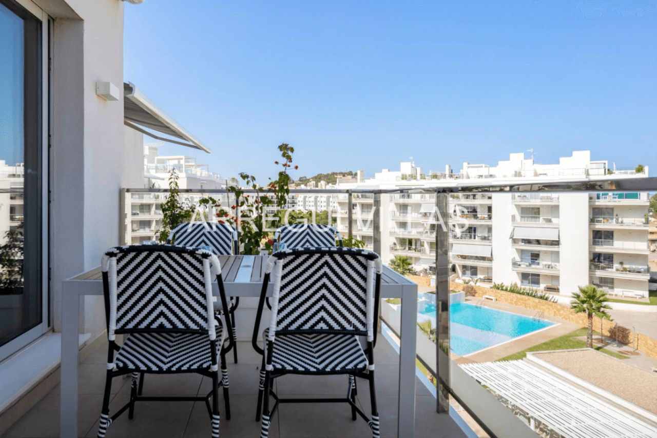 Estupendo ático en venta en Marina Real II - Dénia