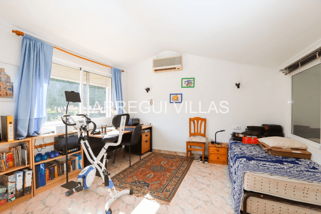 Chalet pareado en venta en Dénia - El Cortijo
