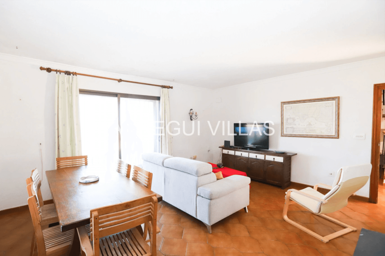 Chalet en venta en primera línea de playa - Las Marinas