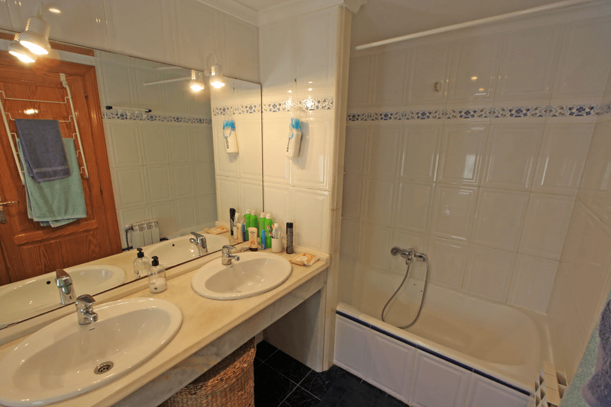 Magnífica villa a la venta en Las Rotas, Dénia