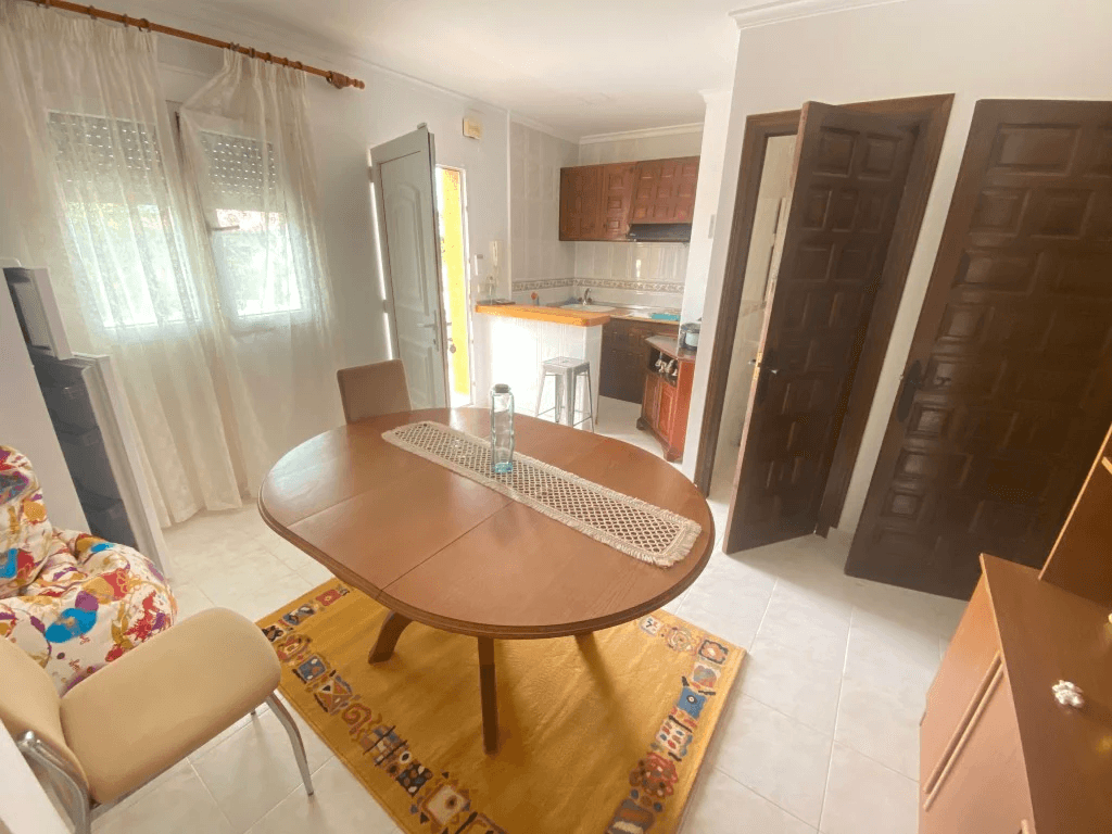 Se vende bonito chalet en el Montgo