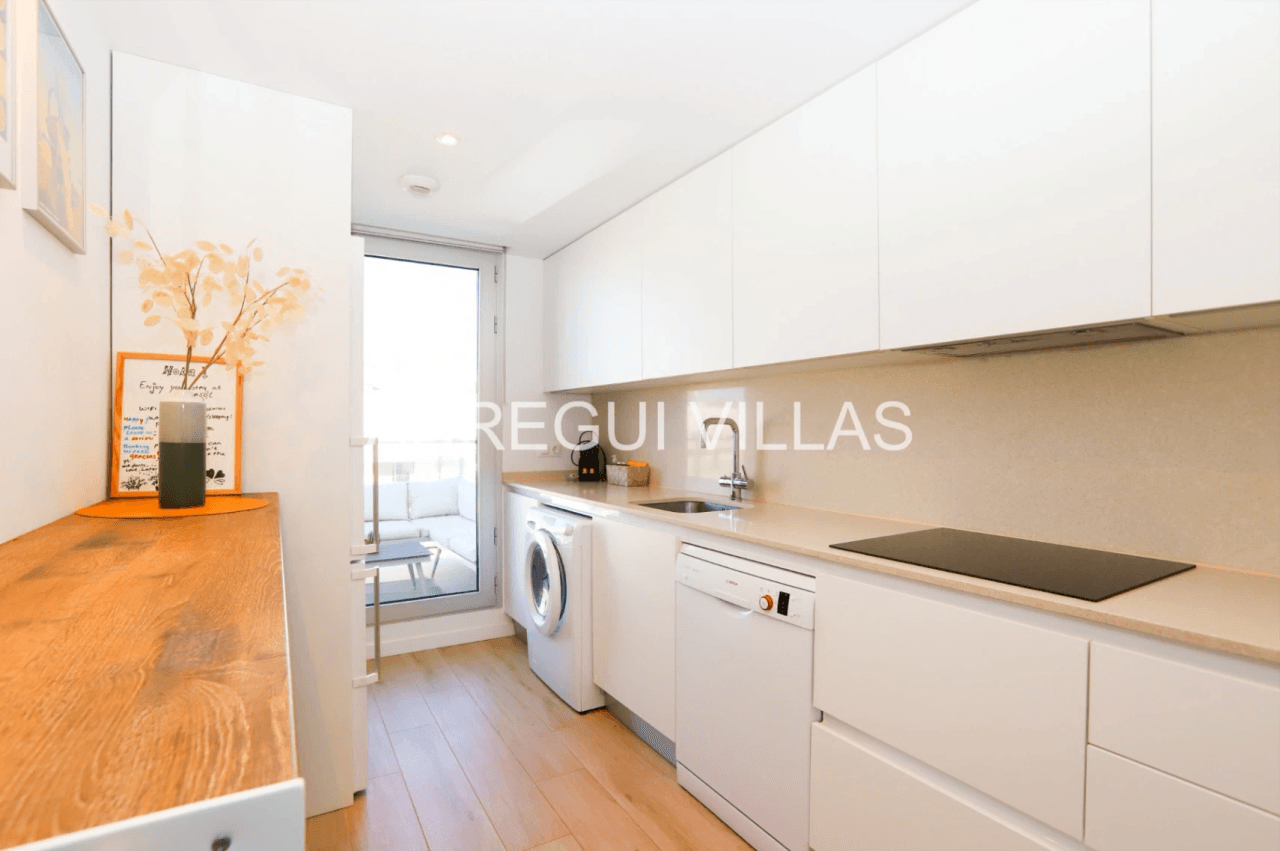 Estupendo ático en venta en Marina Real II - Dénia