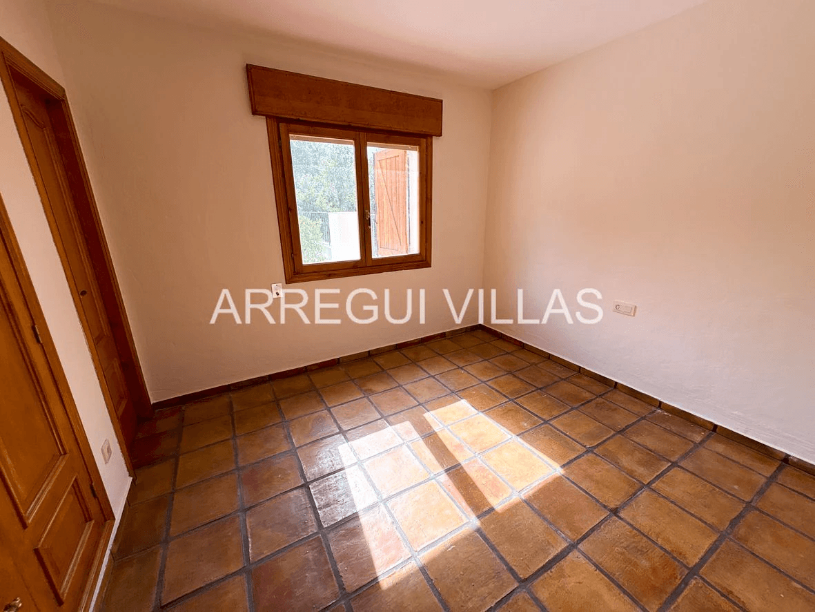 Impresionante villa con vistas en Dénia