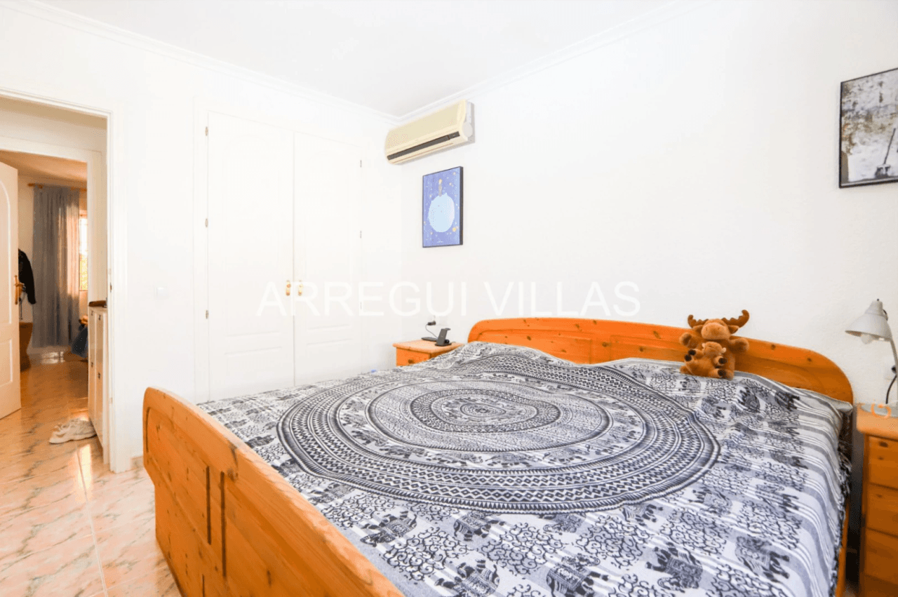 Chalet pareado en venta en Dénia - El Cortijo