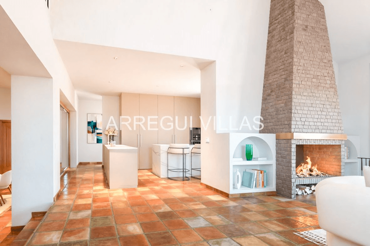 Impresionante villa con vistas en Dénia