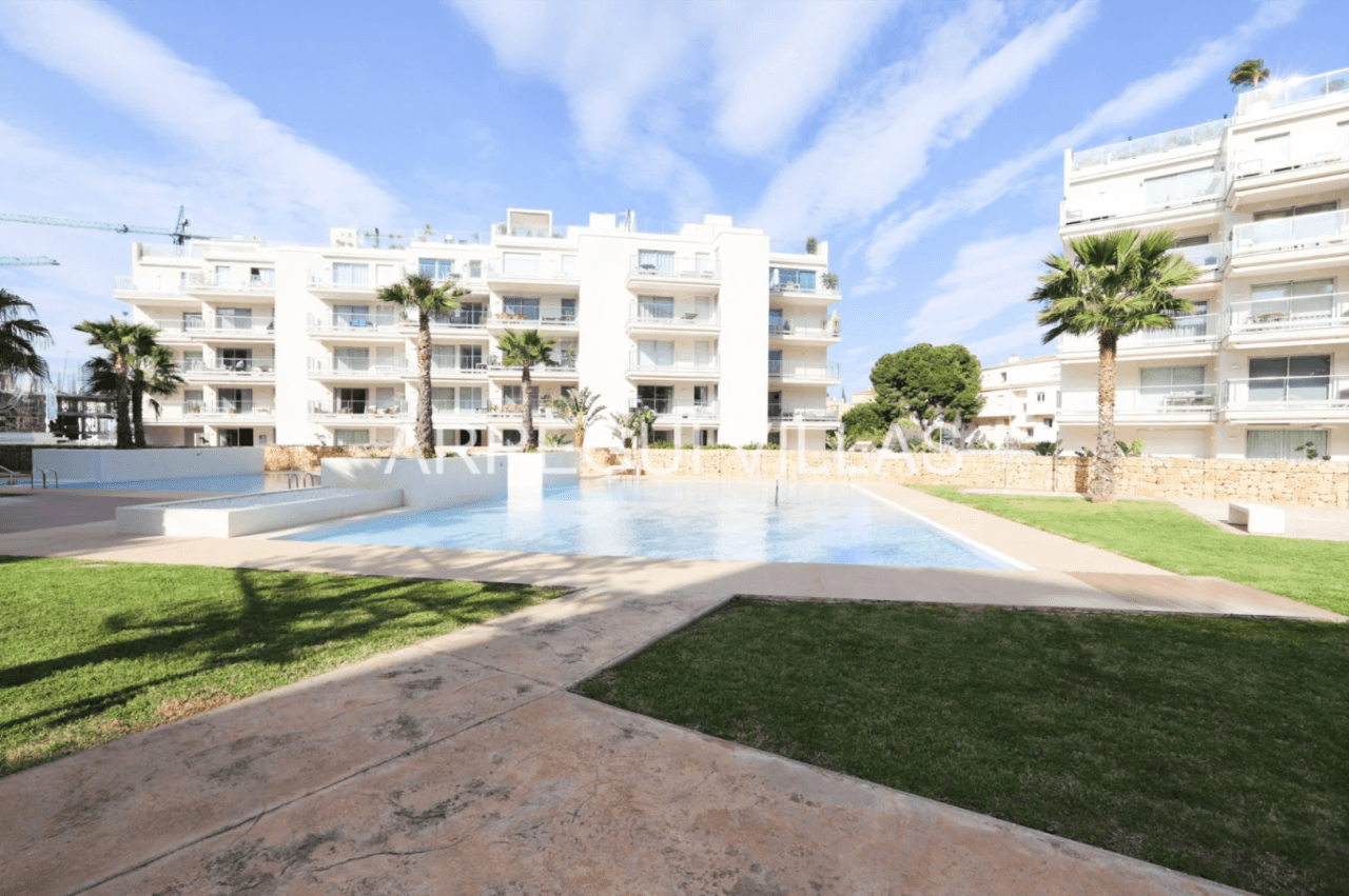 Estupendo ático en venta en Marina Real II - Dénia
