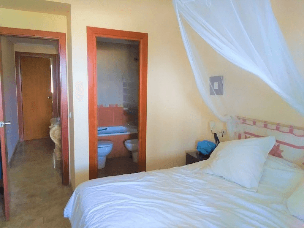 Apartamento de 2 dormitorios en Las Marinas - Primera línea de playa