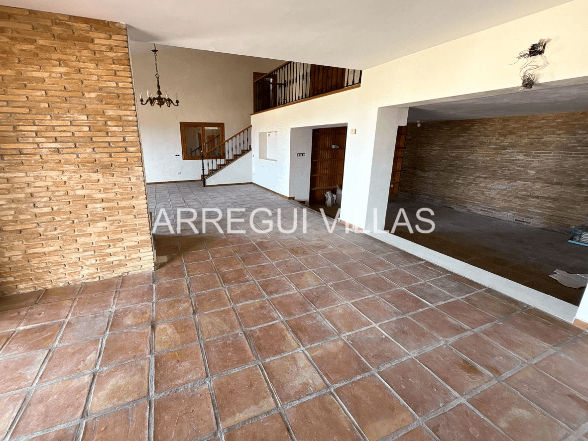 Impresionante villa con vistas en Dénia