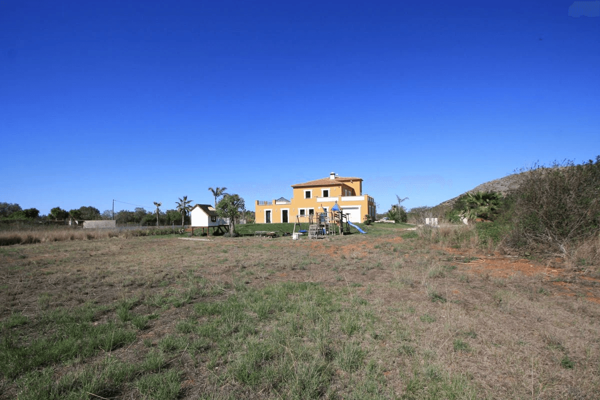 Gran villa en venta cerca de La Sella