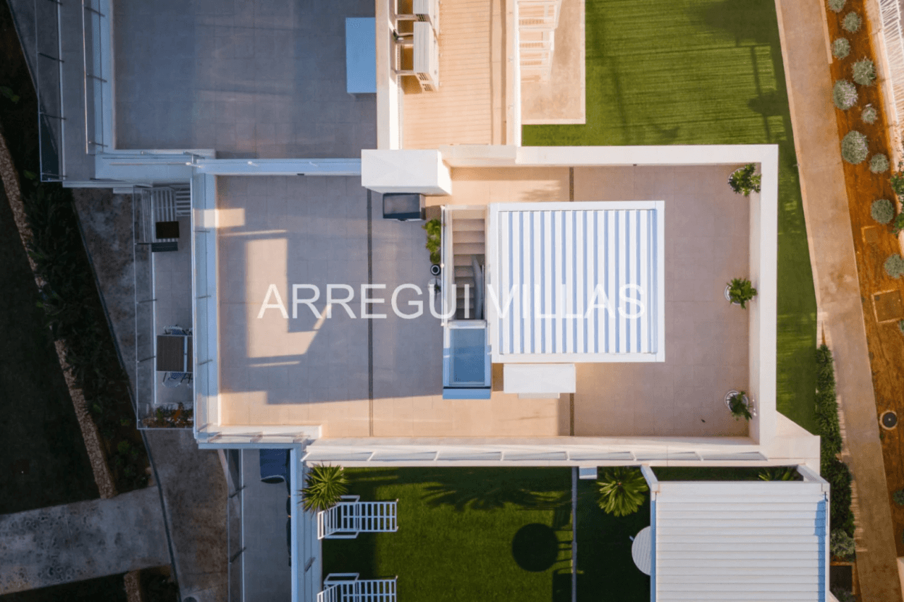 Estupendo ático en venta en Marina Real II - Dénia