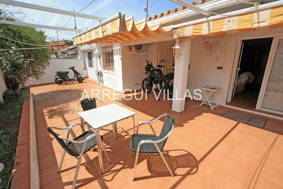 Casa adosada en venta en Denia, Las Marinas