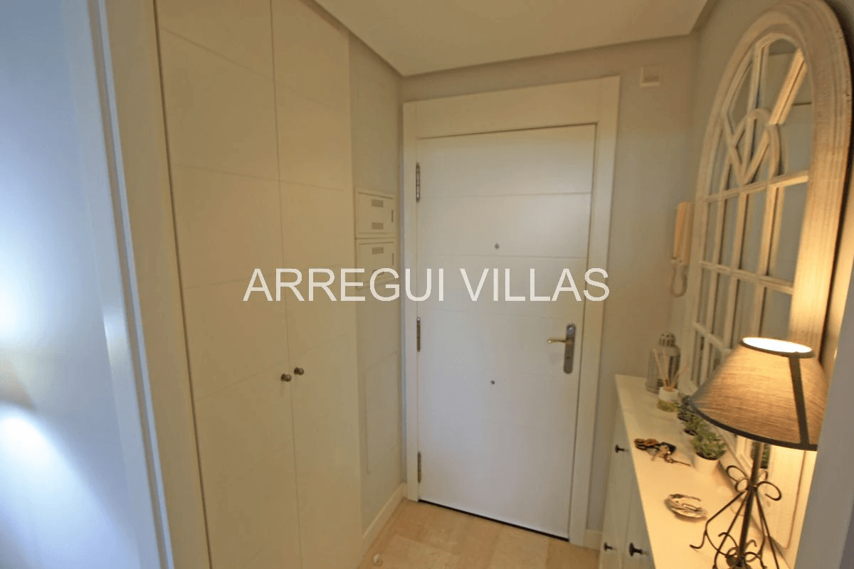 Apartamento en venta de 2 habitaciones con piscina comunitaria - Vergel, Las Marinas