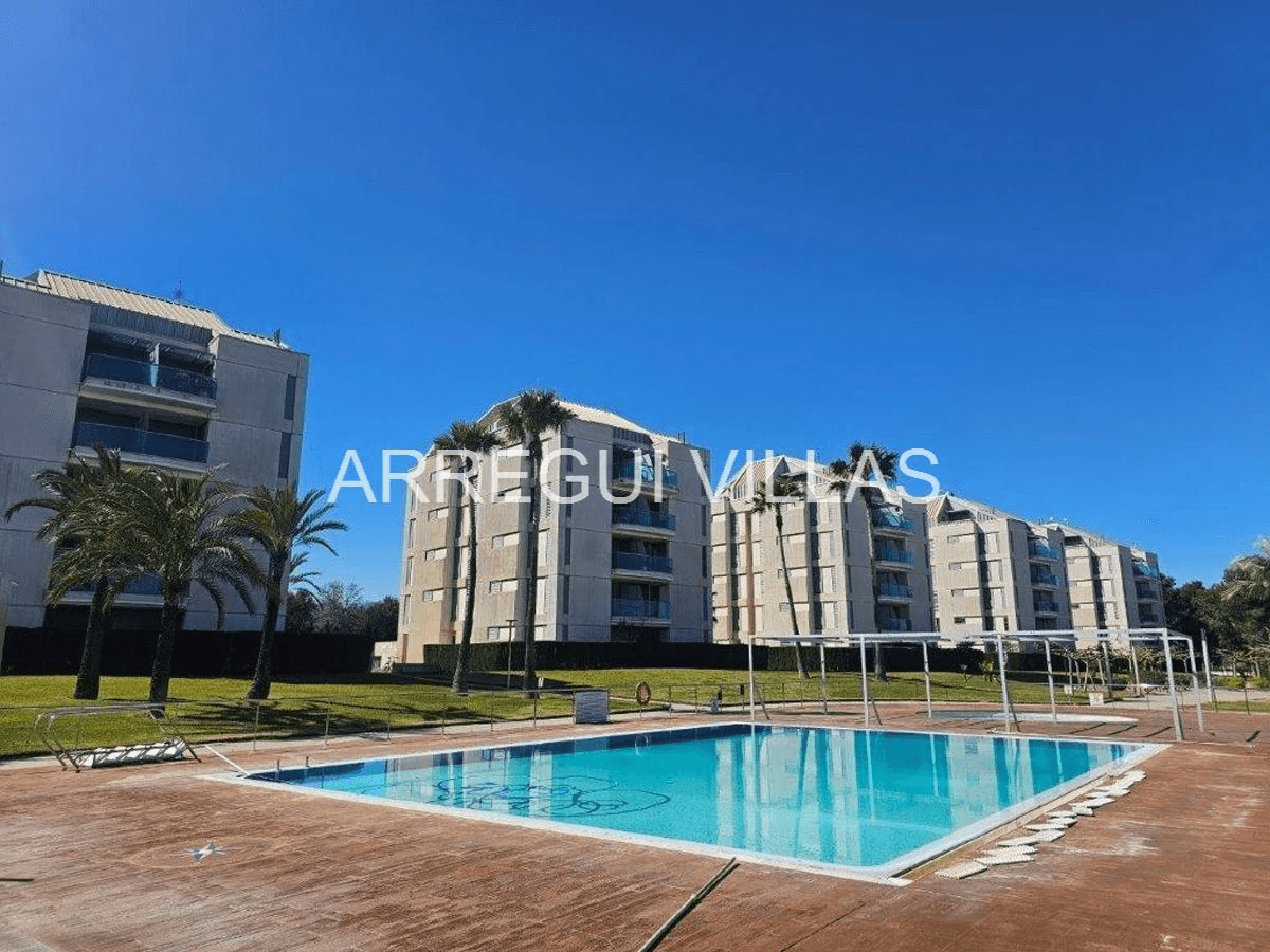 Apartamento en venta de 2 habitaciones con piscina comunitaria - Vergel, Las Marinas
