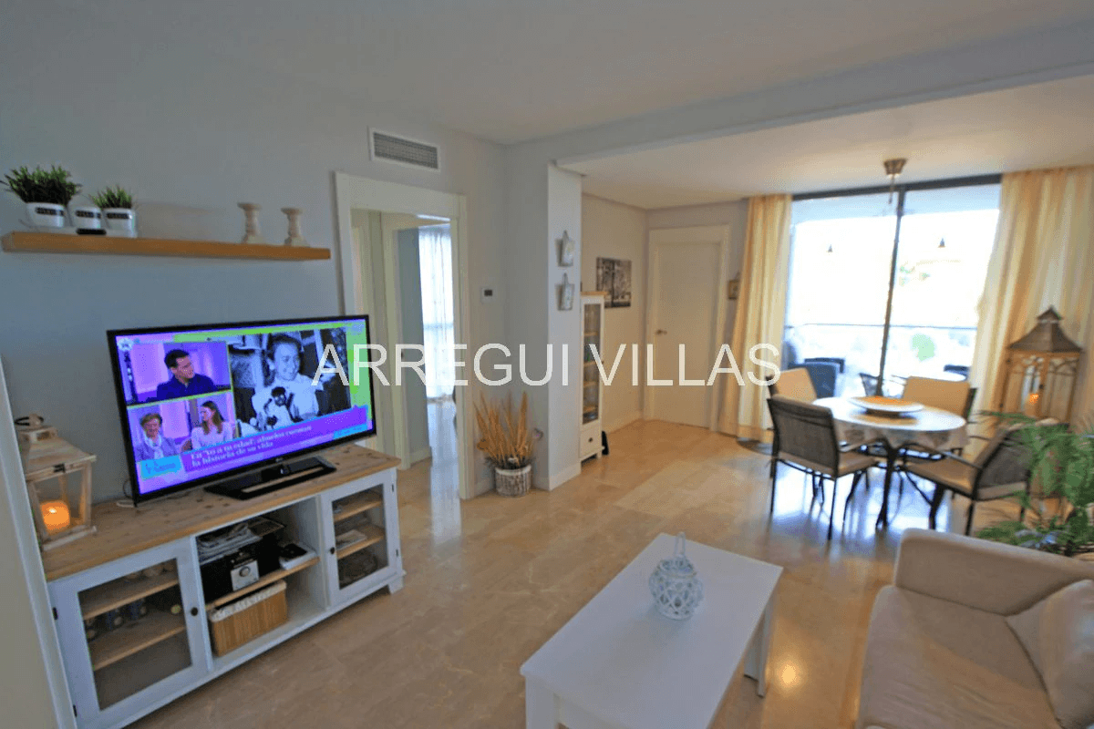 Apartamento en venta de 2 habitaciones con piscina comunitaria - Vergel, Las Marinas