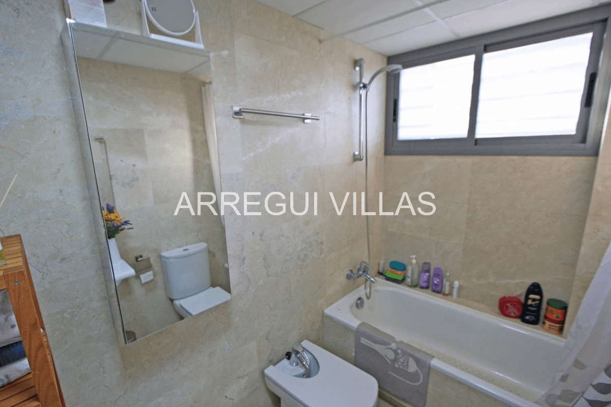 Apartamento en venta de 2 habitaciones con piscina comunitaria - Vergel, Las Marinas