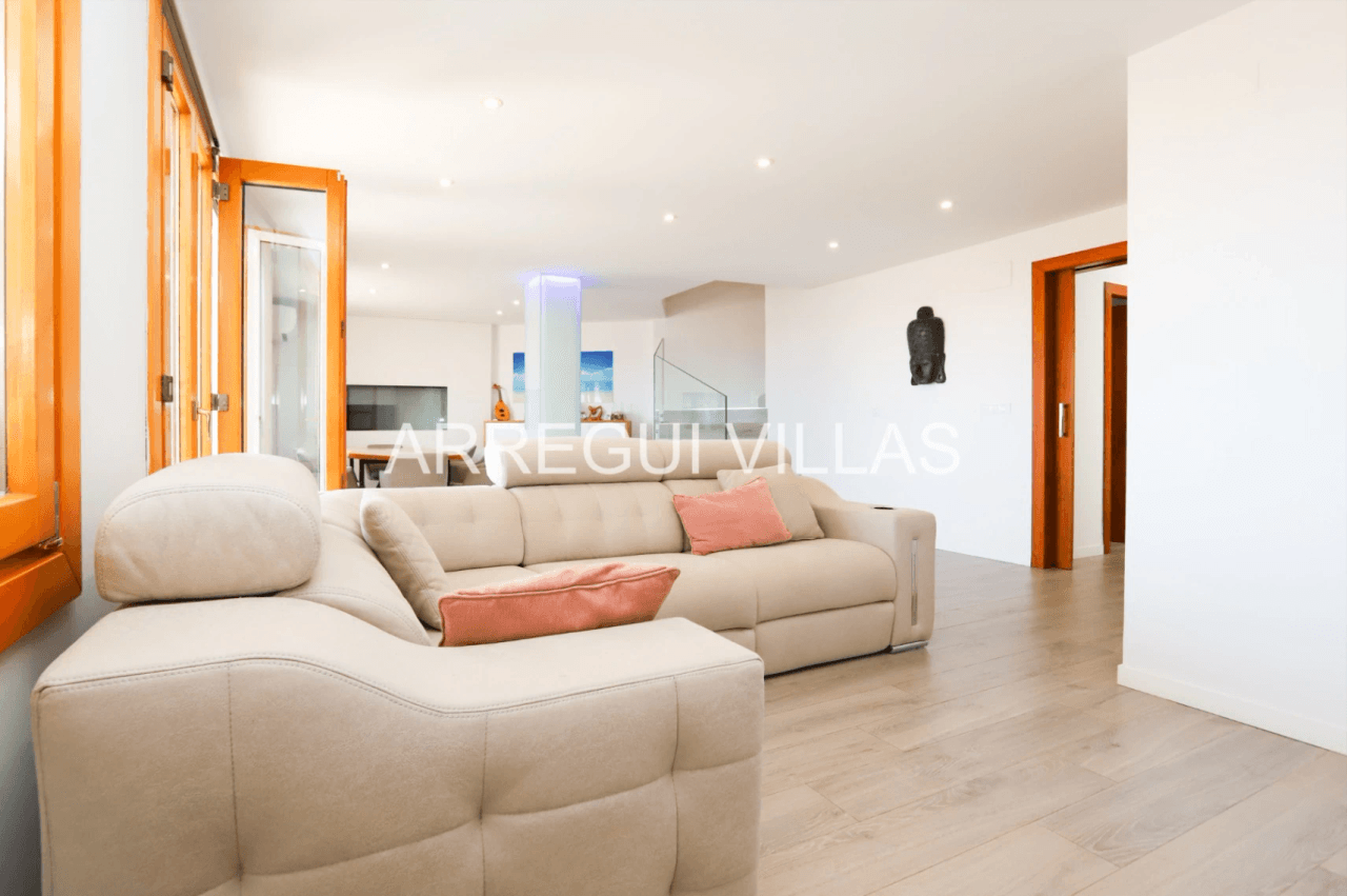 Exclusivo ático dúplex en Dénia con espectaculares vistas - Casco urbano