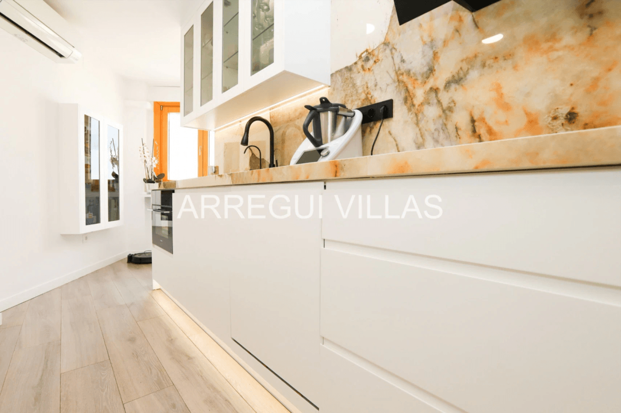Exclusivo ático dúplex en Dénia con espectaculares vistas - Casco urbano