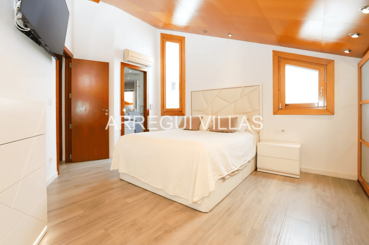 Exclusivo ático dúplex en Dénia con espectaculares vistas - Casco urbano