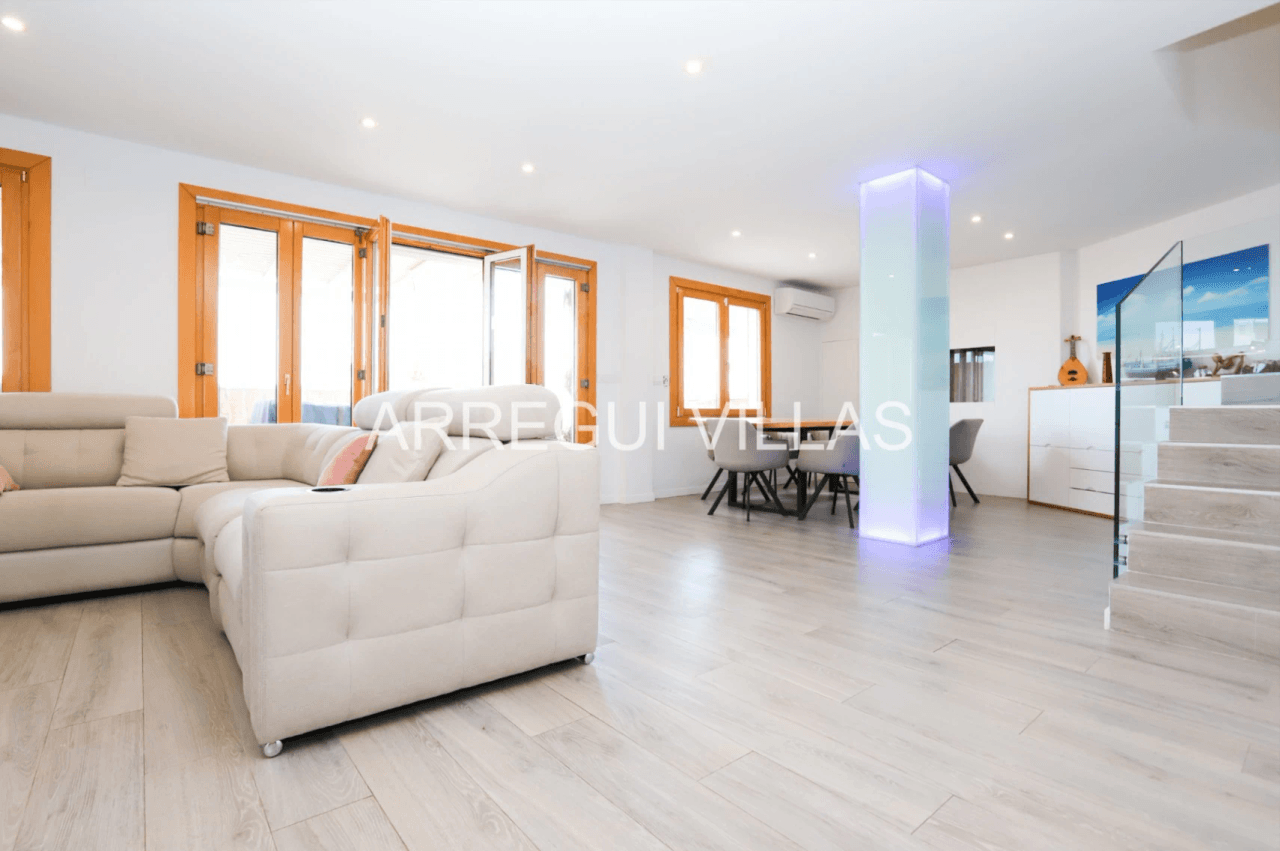 Exclusivo ático dúplex en Dénia con espectaculares vistas - Casco urbano
