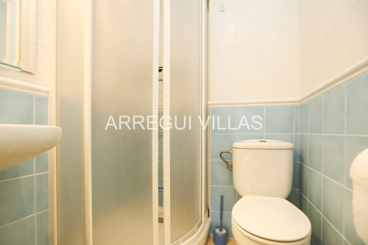 Encantador apartamento de 2 dormitorios en Dénia - Las Marinas