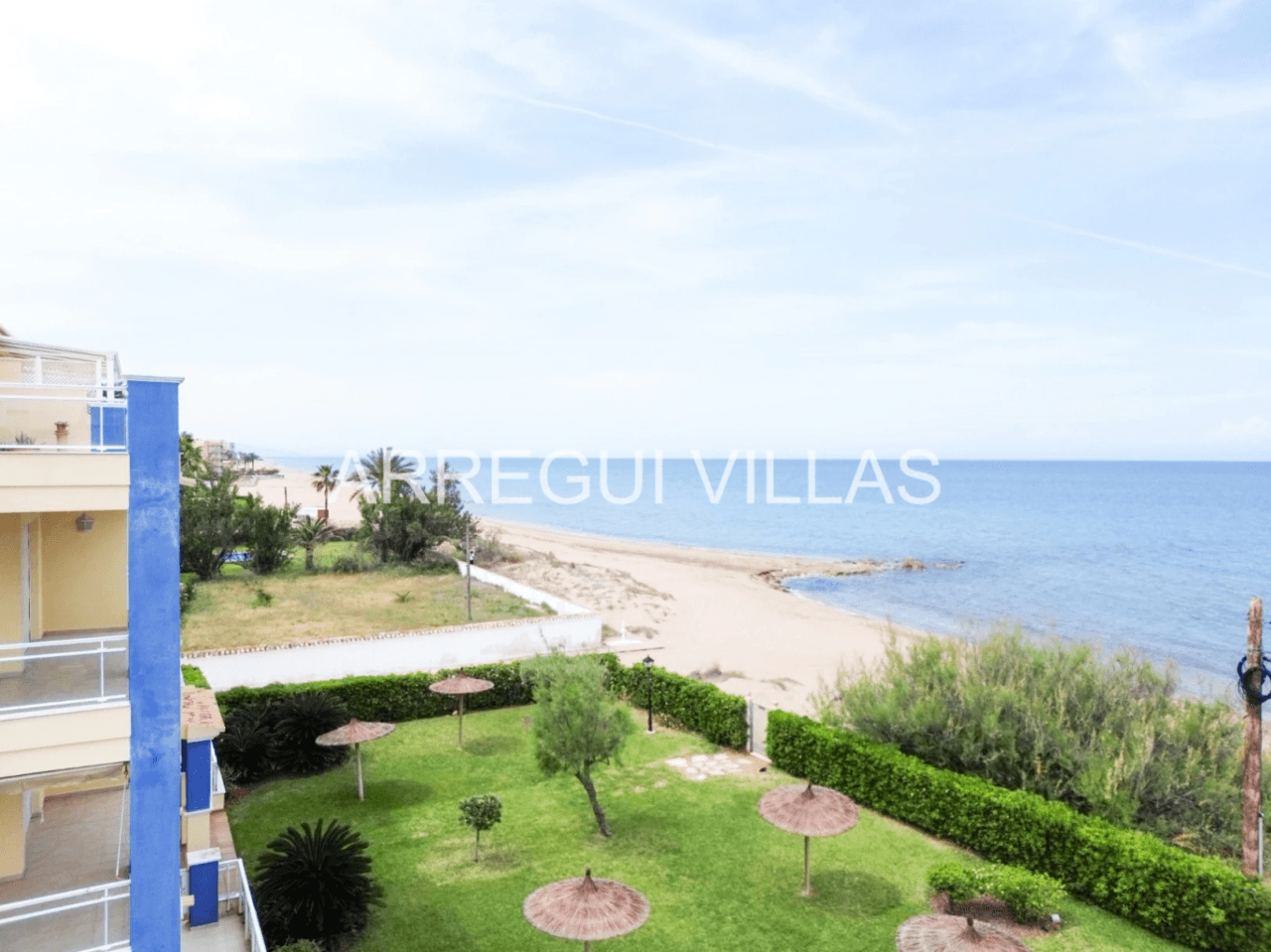 Encantador apartamento de 2 dormitorios en Dénia - Las Marinas