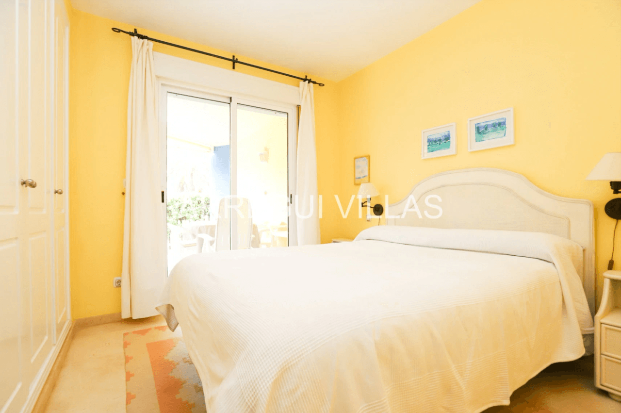 Encantador apartamento de 2 dormitorios en Dénia - Las Marinas