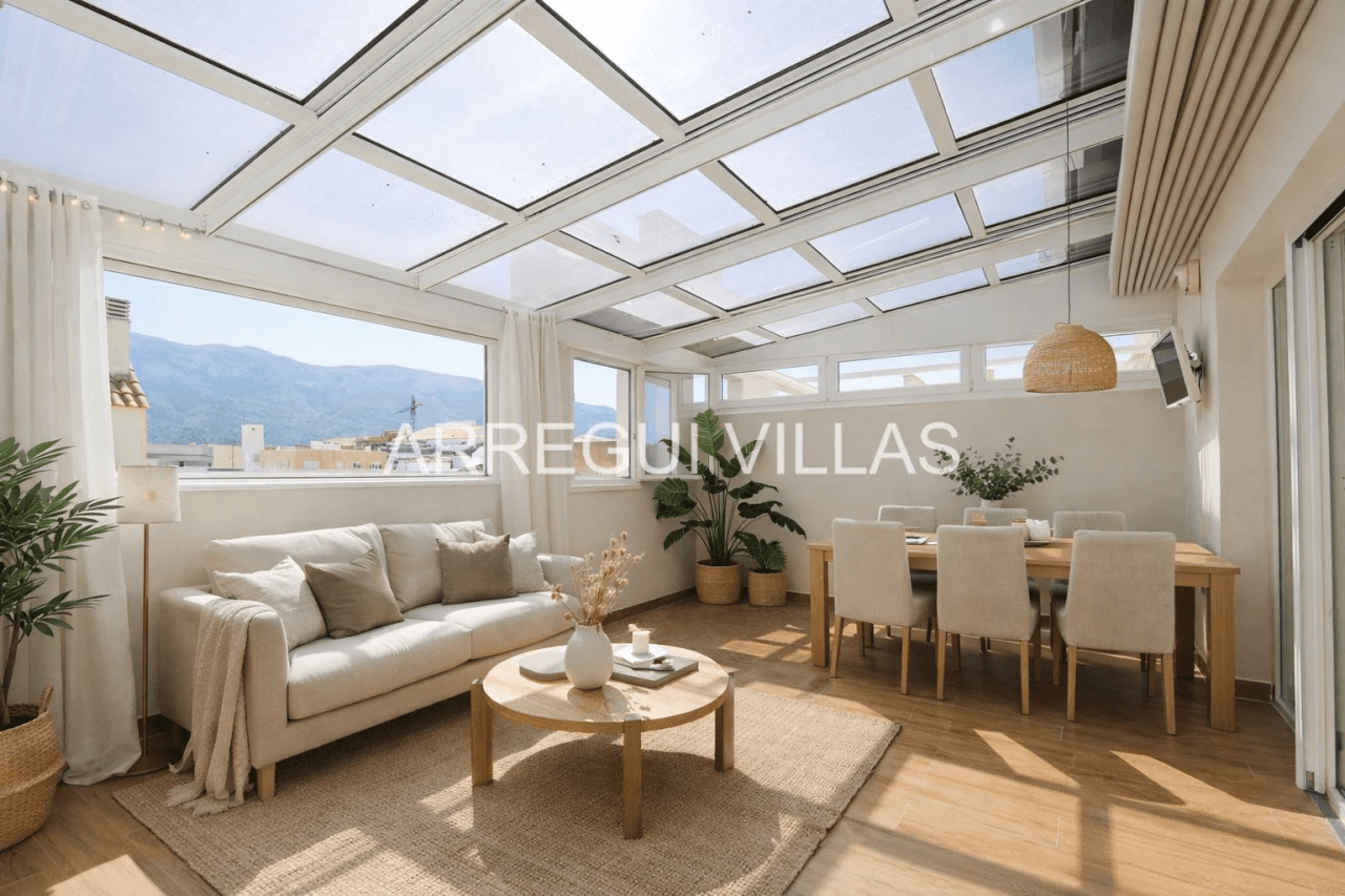 Magnífico ático dúplex de 4 dormitorios en Denia - Casco urbano