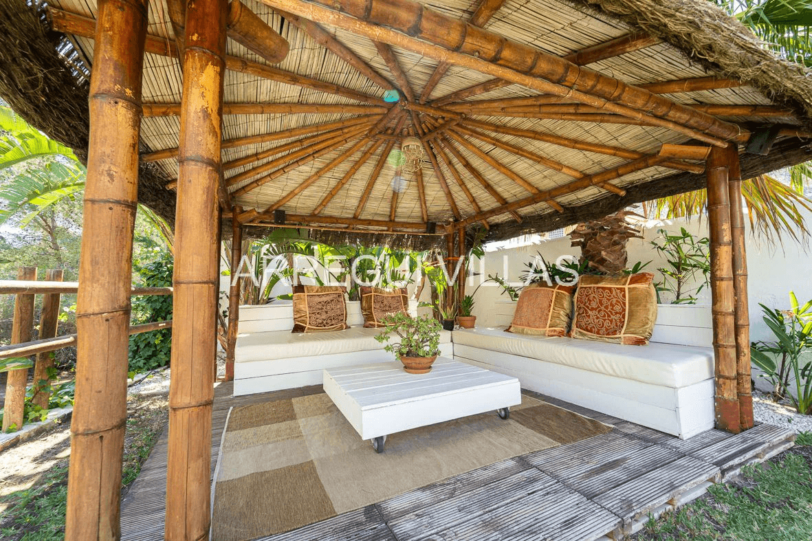 Estupenda villa en venta en Dénia - Montgó