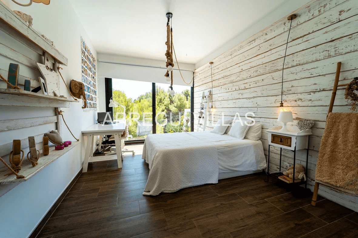 Estupenda villa en venta en Dénia - Montgó