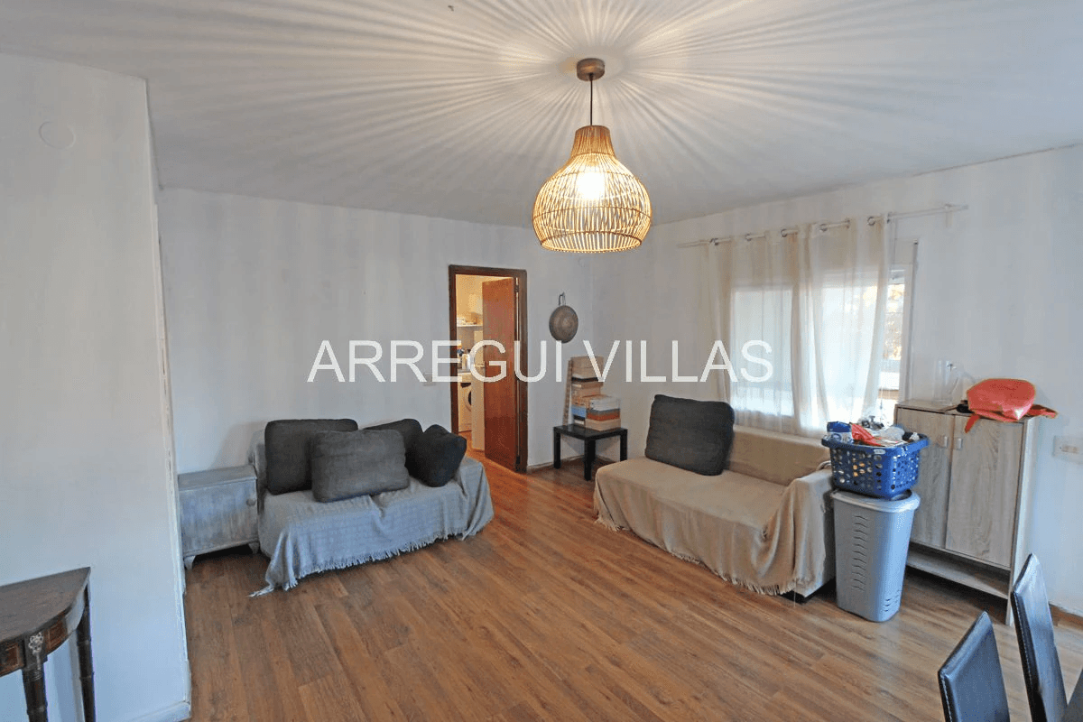 Chalet con 2 viviendas en Las Rotas, Dénia